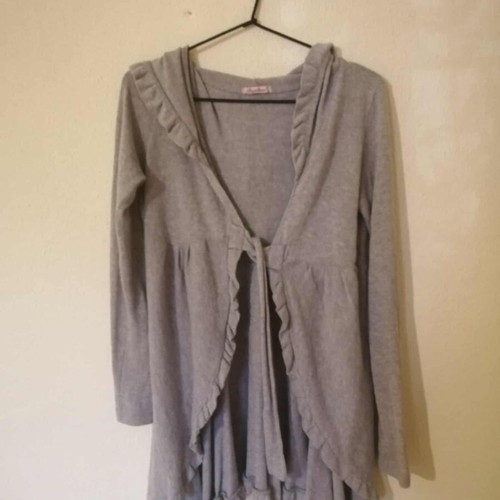 Gray Regalinas cardigan used, size S