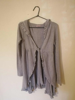 Gray Regalinas cardigan used, size S