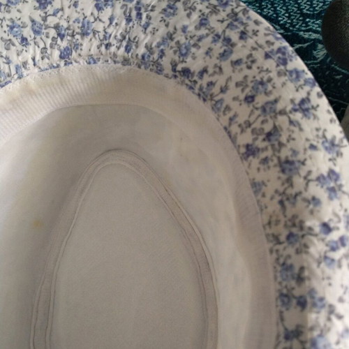Hat with lavender pattern one size