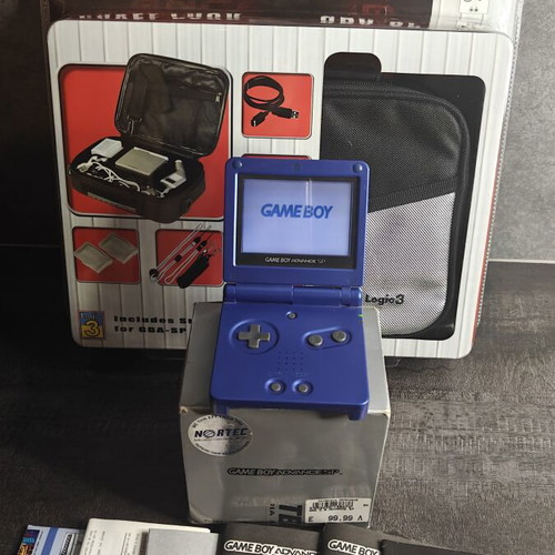 Nintendo Game Boy Advance SP blue with box and travel pack