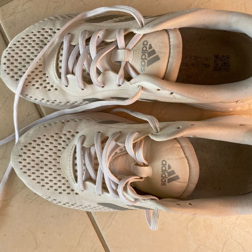 Adidas athletic shoes used, size 39, white