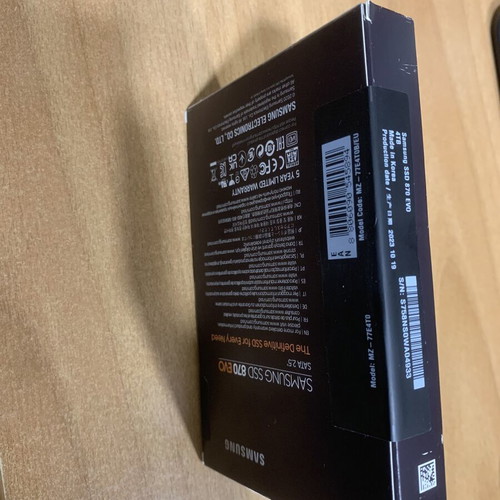 Samsung 870 EVO 4TB SSD new, sealed