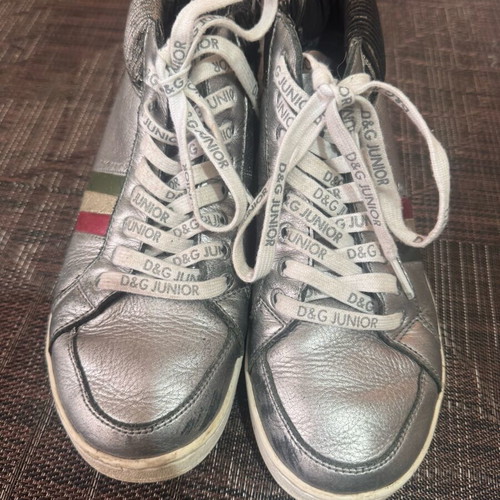 D&G sneakers used, leather colour damage, size 35, sport style