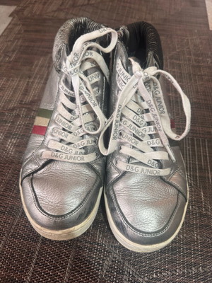 D&G sneakers used, leather colour damage, size 35, sport style