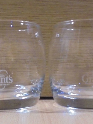Σετ 2 ποτηριών Grant's scotch whisky μεταχειρισμένο διαφημιστικό