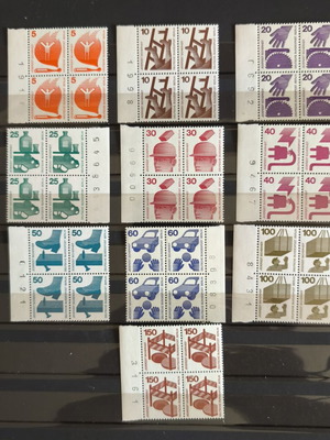 Berlin Deutsche Bundespost Stamp Set 10 Values mint condition 1971–1973