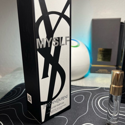 Yves Saint Laurent MYSLF Eau de Parfum 5ml new