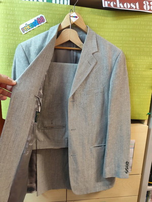 Andrea do Cossato men's suit light gray like new, size 50