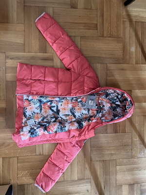 Roxy Girl hooded jacket size 10 years like new, coral color