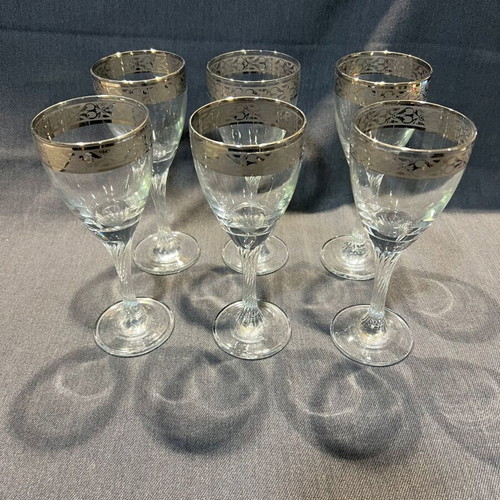 Cristal Mode Set of 6 Silver-Engraved Crystal Glasses Like New