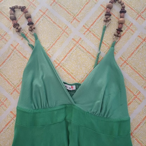 Long top with beaded straps Lynne M/L like new, green