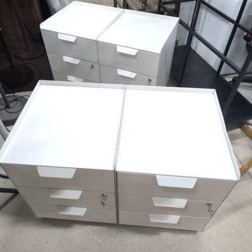Metal drawer units with 3 drawers on wheels, pack of 4, 40x47x56 cm, like new