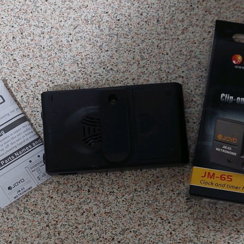 Electric musical instrument metronome like new