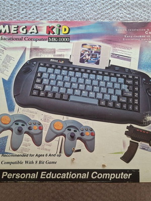 Mega Kid Educational Computer MK-1000 used with controllers and light gun