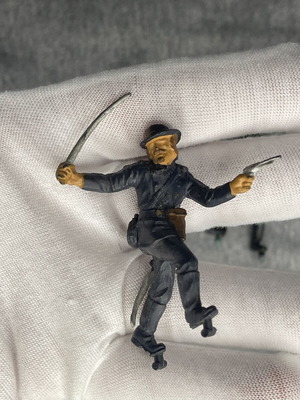 Britains soldier figure like new