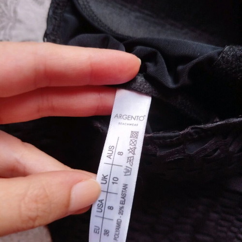 One-piece swimsuit size M black like new
