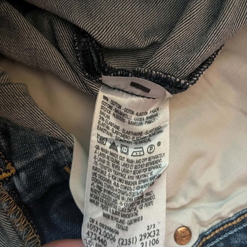 Levi's 572 Bootcut Jeans used, dark wash blue denim, size S 36