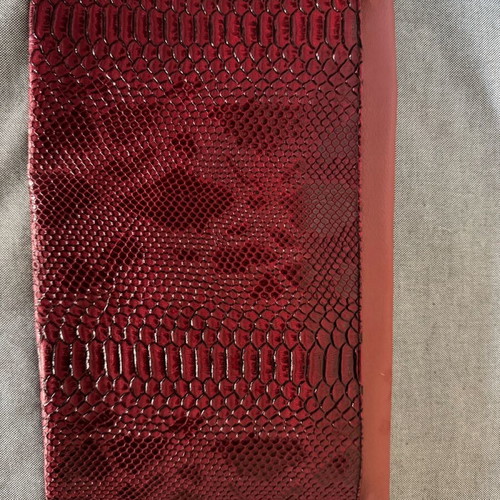 Veta women's envelope bag like new, red with gold chain
