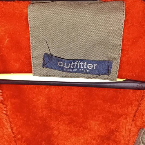 Khaki parka like new with red fur lining, size M