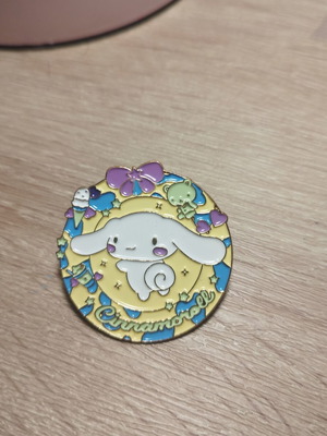 Cinnamoroll καρφίτσα σμάλτου σαν καινούργιο, χαριτωμένη παστέλ