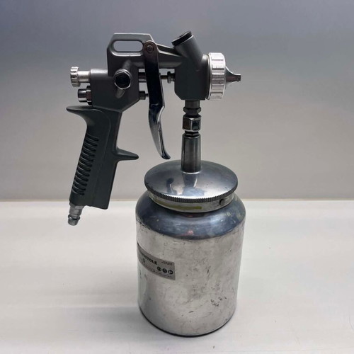 Workzone 9905 Air Spray Gun used with Metal Suction Container
