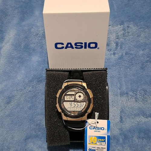 Casio men's watch, gold color