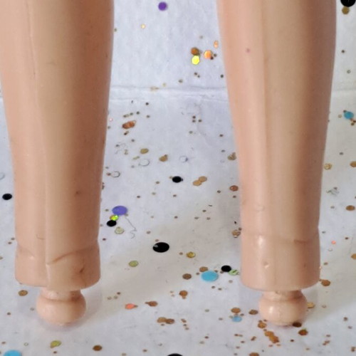 Bratz Oh La La Kumi original doll, nude with flaws