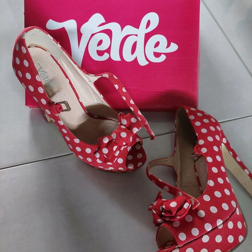 Verde sandals used, red with white polka dots, high heel, size 37