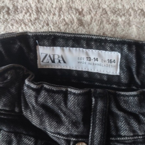 Zara denim skirt-shorts size 13-14 years black like new