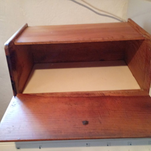 Wooden breadbox like new