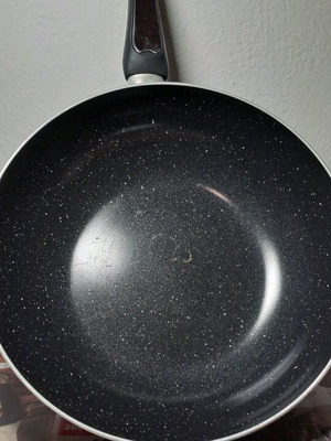 Vicko deep frying pan used