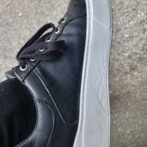 Guess shoes size 37 used in good condition