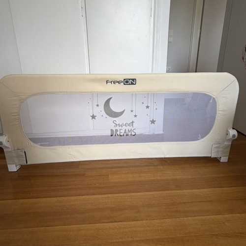 FreeON Sweet Dreams bed rail 135cm, new