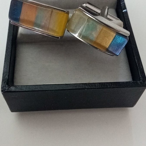 Zara cufflinks like new, multicolored