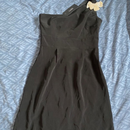 Lussile black one-shoulder dress with bow and back zipper, new