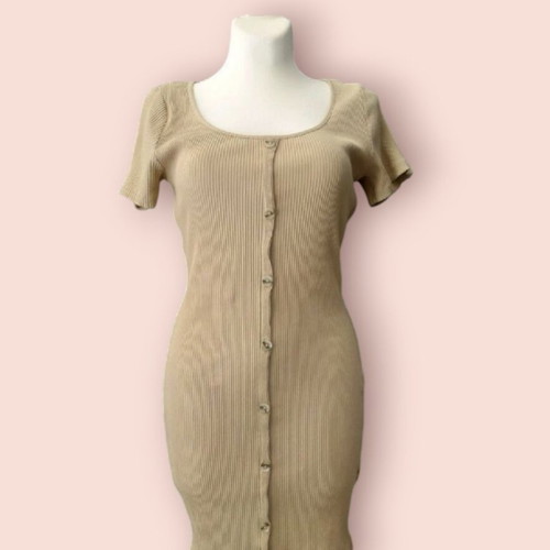 Fitted cotton dress like new, size L-XL, beige