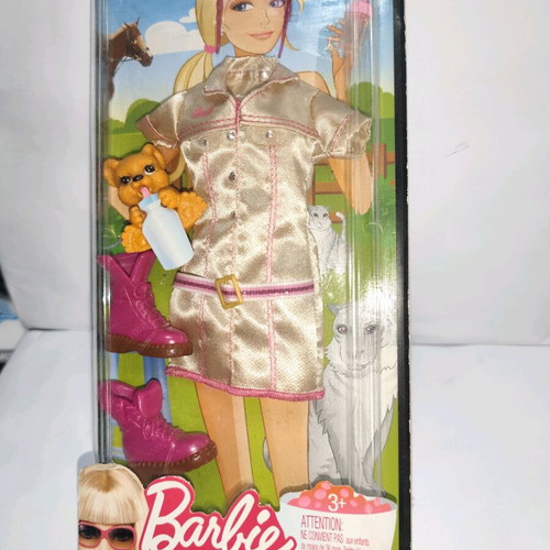 Barbie Mattel 2009 New Clothes and Accessories Zoo Keeper Trainer