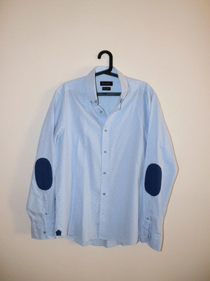 Massimo Dutti men's shirt L, light blue with navy elbow patches