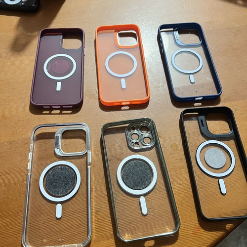 iPhone 13 Pro Max cases used with magnetic ring