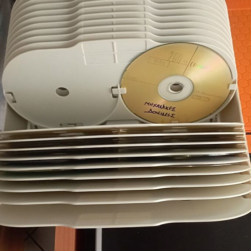TopGear CD/DVD storage case, 80 slots