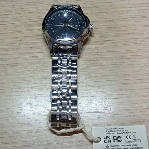 Men's wristwatch with bracelet new, silver