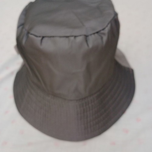 Bucket hat new, lightweight, beige, reversible