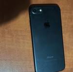 iPhone 7 used black with minor screen defect