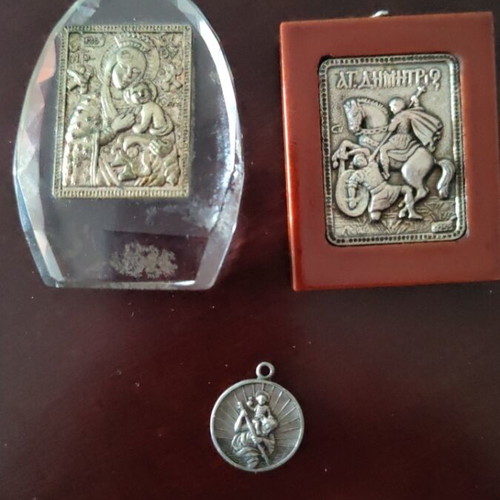Various silver religious items in like new condition