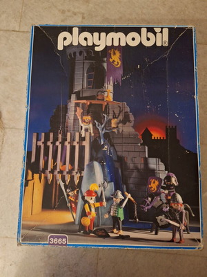 Playmobil 3665 Baron’s Castle set used
