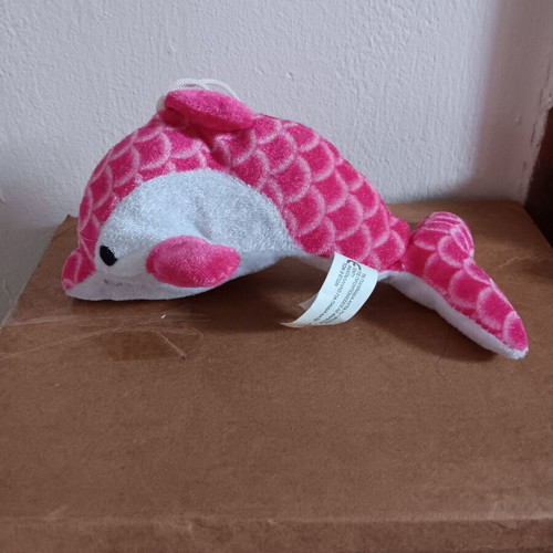Plush dolphin like new, pink color