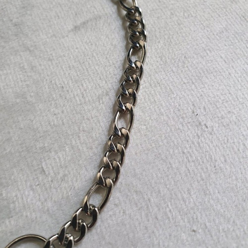 Snowflake Obsidian and Pearl Half Chain Necklace like new