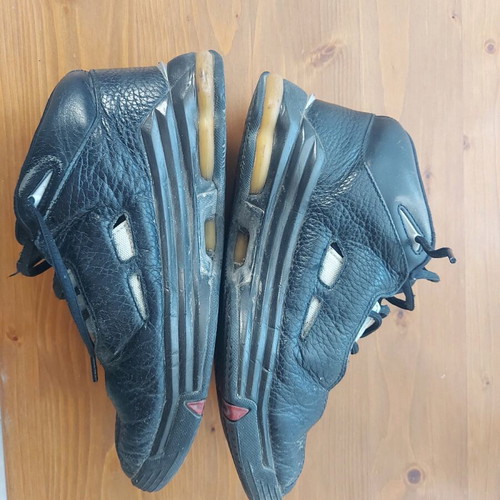 Nike basketball leather athletic shoes used, black, size 40