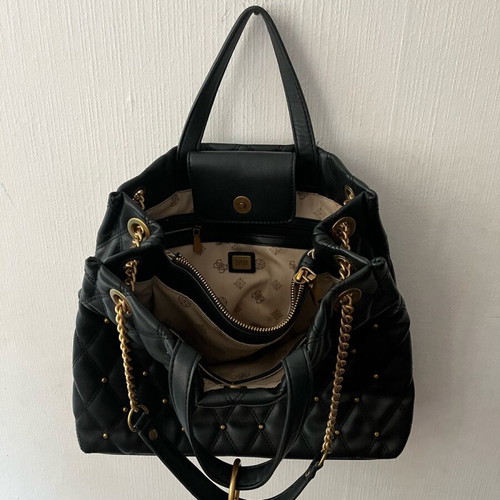 Guess shoulder bag black and gold like new