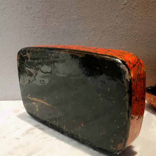 Papier-mâché box like new, vintage from Kashmir
